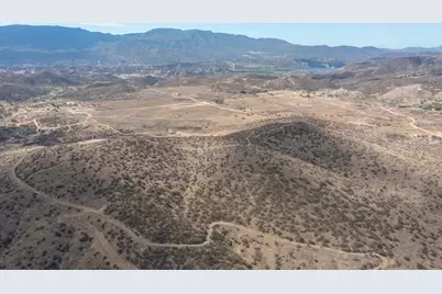 41680 Grouse Court, Hemet, CA 92543 - Photo 2