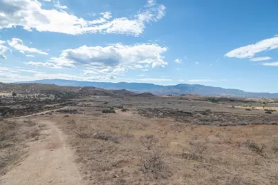 42178 Powerline Road, Hemet, CA 92543 - Photo 2