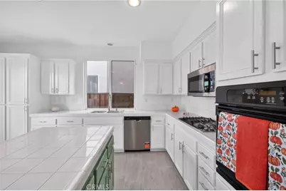 29193 Promenade Road, Menifee, CA 92584 - Photo 14