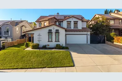 27367 Pinyon, Murrieta, CA 92562 - Photo 2