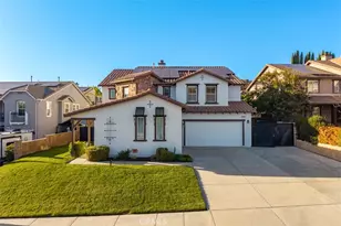 27367 Pinyon, Murrieta, CA 92562 - Photo 2