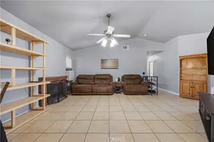 10716 Wakefield St, Adelanto, CA 92301 - Photo 16