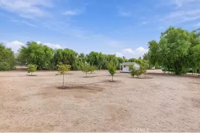 25124 Los Rancherias, Hemet, CA 92545 - Photo 48