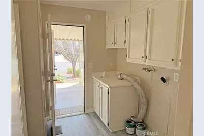 38294 Via Del Largo, Murrieta, CA 92563 - Photo 10