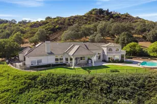 41653 Oak Trail Ct, Murrieta, CA 92562 - Photo 6