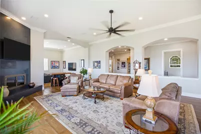 41653 Oak Trail Court, Murrieta, CA 92562 - Photo 12