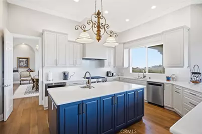 41653 Oak Trail Court, Murrieta, CA 92562 - Photo 16