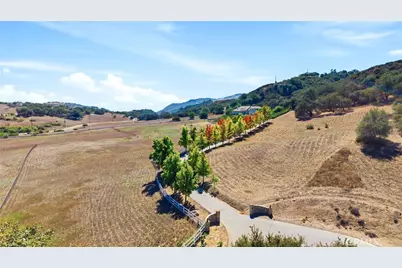 41653 Oak Trail Court, Murrieta, CA 92562 - Photo 48