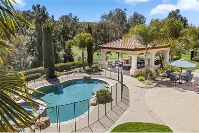 20855 Avenida Castilla, Murrieta, CA 92562 - Photo 12
