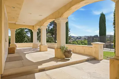 20855 Avenida Castilla, Murrieta, CA 92562 - Photo 10