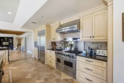 20855 Avenida Castilla, Murrieta, CA 92562 - Photo 24