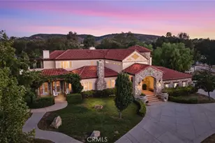 20855 Avenida Castilla, Murrieta, CA 92562 - Photo 2