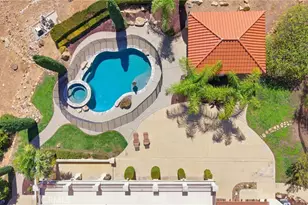20855 Avenida Castilla, Murrieta, CA 92562 - Photo 8
