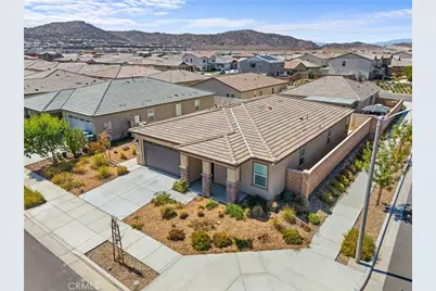 29081 Soffel, Winchester, CA 92596 - Photo 4
