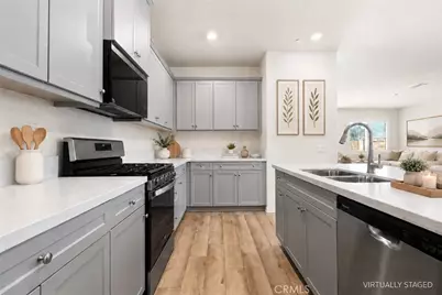 29081 Soffel, Winchester, CA 92596 - Photo 14