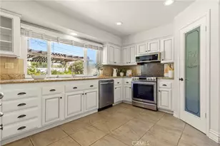 32498 Durango Ct, Wildomar, CA 92595 - Photo 14