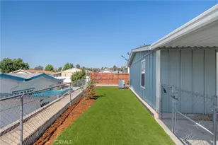 38035 Via Del Largo, Murrieta, CA 92563 - Photo 8