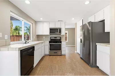 42325 Via Consuelo, Temecula, CA 92592 - Photo 12