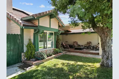 29688 Via Naravilla, Sun City, CA 92586 - Photo 4