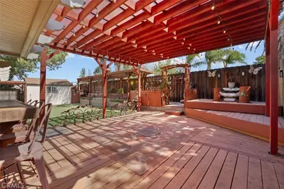 29688 Via Naravilla, Sun City, CA 92586 - Photo 26