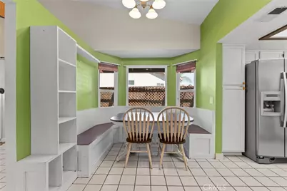 29688 Via Naravilla, Sun City, CA 92586 - Photo 12