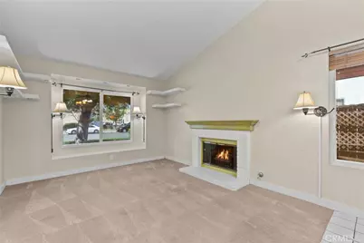 29688 Via Naravilla, Sun City, CA 92586 - Photo 6