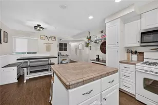 1954 Ardenwood, Simi Valley, CA 93063 - Photo 24
