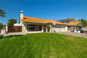 8751 Rosebay Ct, Riverside, CA 92508 - Photo 2