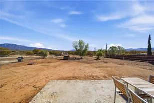 52325 Jay Bird, Anza, CA 92539 - Photo 32