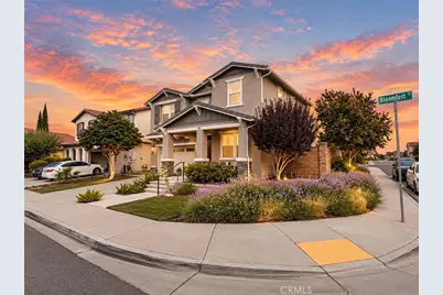 30826 Bloomfest, Murrieta, CA 92563 - Photo 2