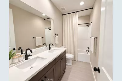 30826 Bloomfest, Murrieta, CA 92563 - Photo 16