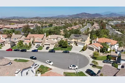 31538 Whitefield Court, Murrieta, CA 92563 - Photo 38