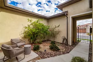 16 Burgundy, Rancho Mirage, CA 92270 - Photo 6