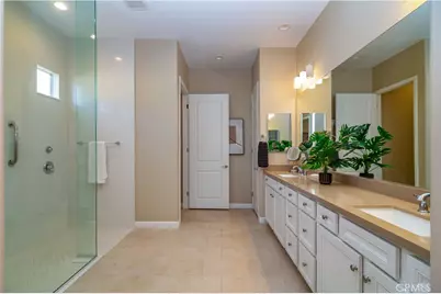 16 Burgundy, Rancho Mirage, CA 92270 - Photo 32