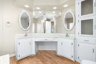 1300 W Menlo Ave, Hemet, CA 92543 - Photo 18