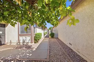 26132 Bluebell St, Menifee, CA 92586 - Photo 4