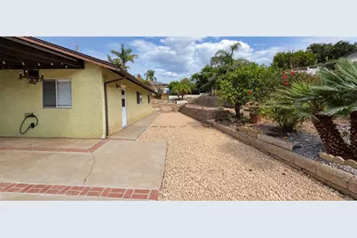 1192 Caren Road, Vista, CA 92083 - Photo 8