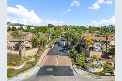 30299 Island Bay Lane, Murrieta, CA 92563 - Photo 40