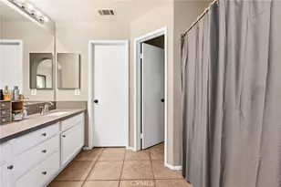 30299 Island Bay Ln, Murrieta, CA 92563 - Photo 20