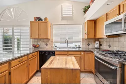 2767 Banyan Tree, Hemet, CA 92545 - Photo 16