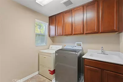 34229 Larksburg Court, Lake Elsinore, CA 92532 - Photo 36