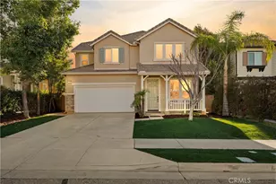 34229 Larksburg Ct, Lake Elsinore, CA 92532 - Photo 2