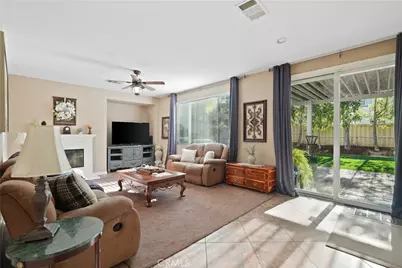34229 Larksburg Court, Lake Elsinore, CA 92532 - Photo 8