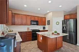34229 Larksburg Ct, Lake Elsinore, CA 92532 - Photo 14
