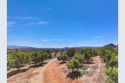 21055 Carancho Road, Temecula, CA 92590 - Photo 6