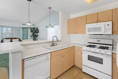 1080 Moon Shadow Court, Hemet, CA 92545 - Photo 16