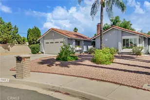 1102 Mayten Tree Ct, Hemet, CA 92545 - Photo 4