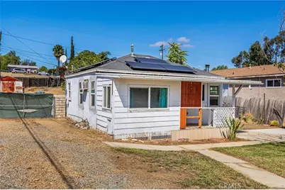 307 N Lowell, Lake Elsinore, CA 92530 - Photo 4