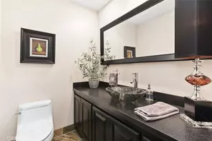 22499 Bear Creek Dr, Murrieta, CA 92562 - Photo 32