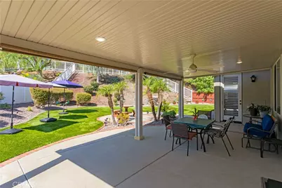 30279 Ravenswood Circle, Murrieta, CA 92563 - Photo 34